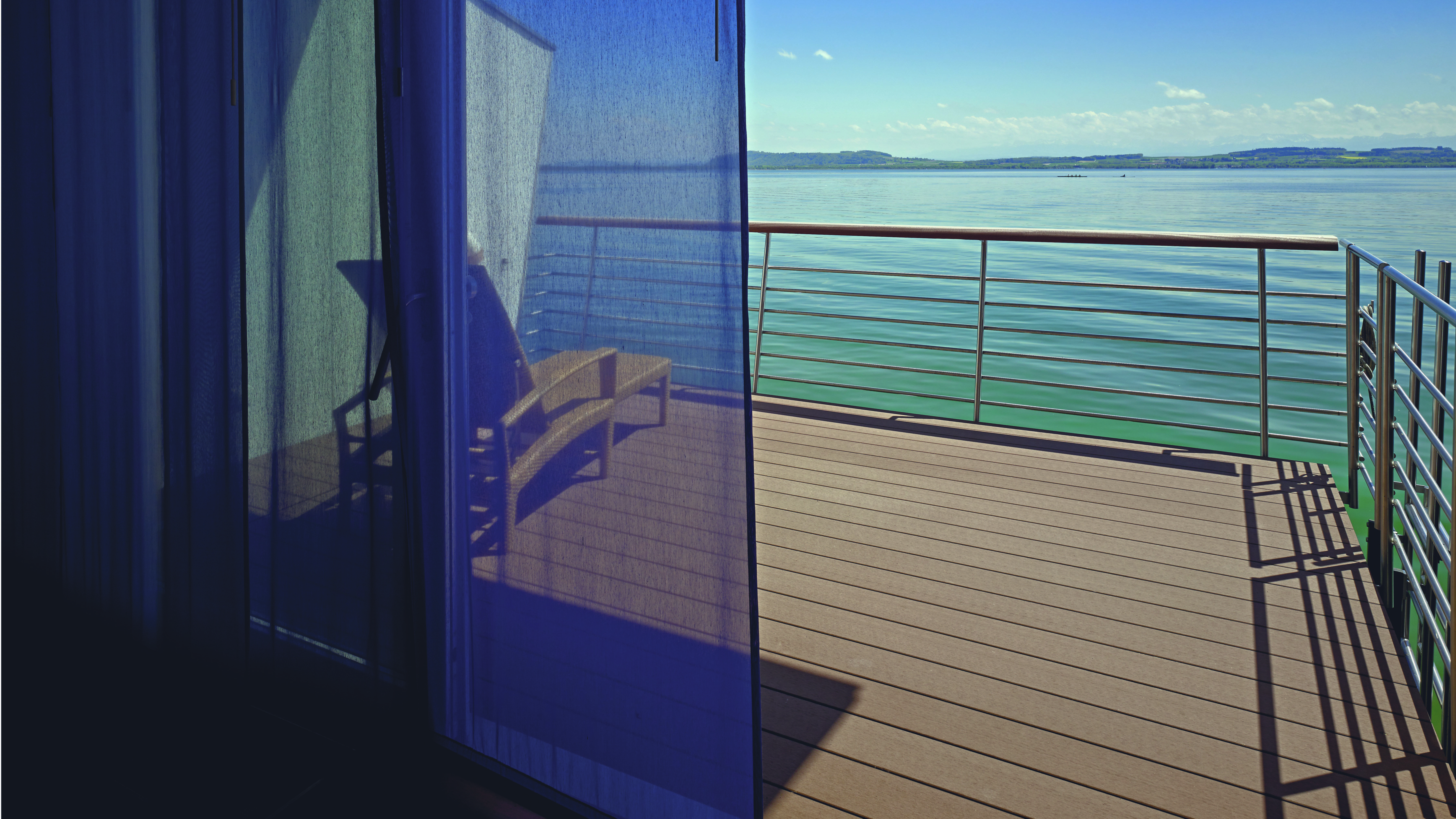 Restaurant und Hotelgewerbe_Dachanlage, Balk., Laufgang_Vorzeigeprojekte - WPC holz 