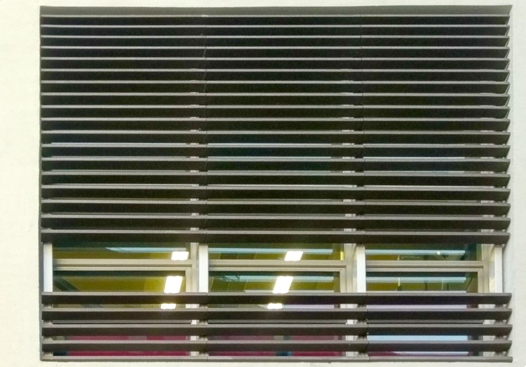 Institutionelle Einrichtungen_Zäune, Mauer, Portal_Gebogene Profilen