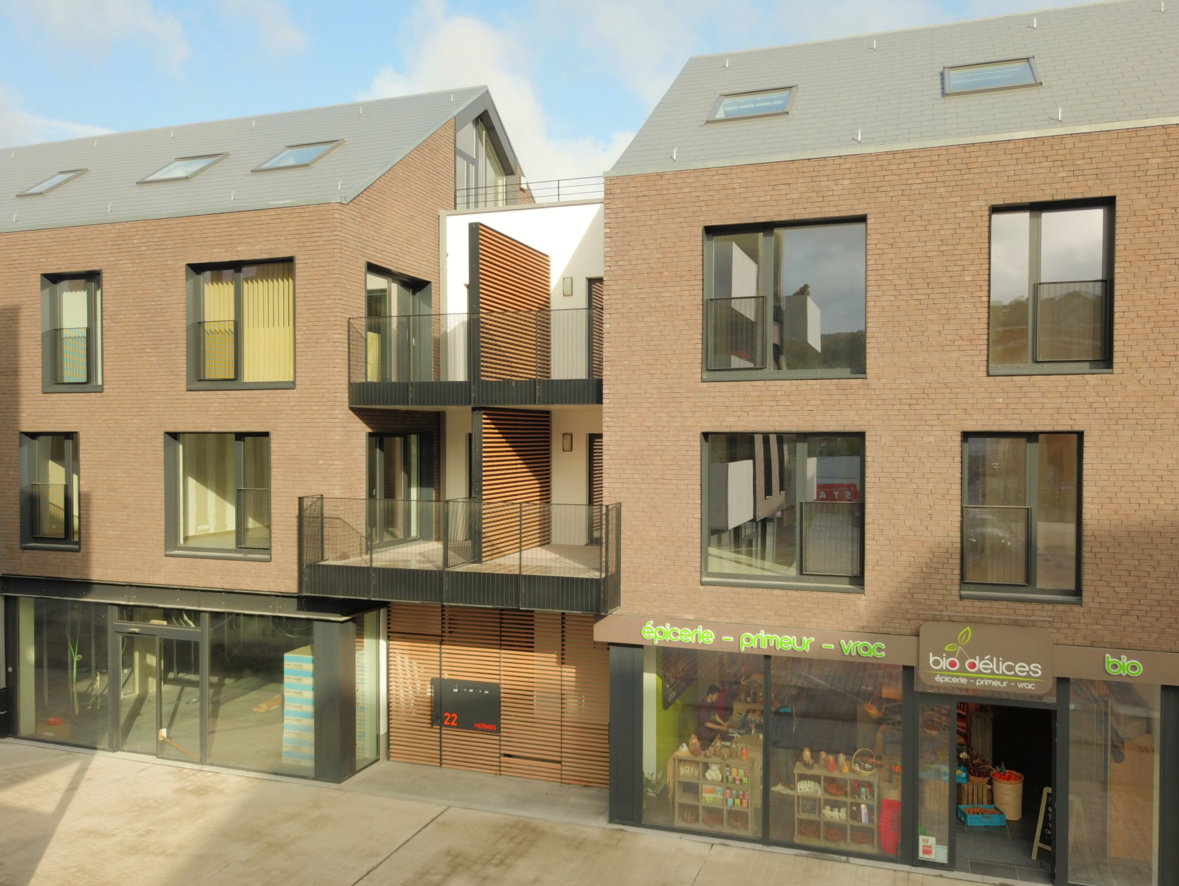 Wohngebäude_Sichtblenden, Gitterwerk, Sichtschutz_Wohnhaus