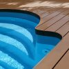 Einrichtungen_Schwimmbad deck_Am Wasser entlang