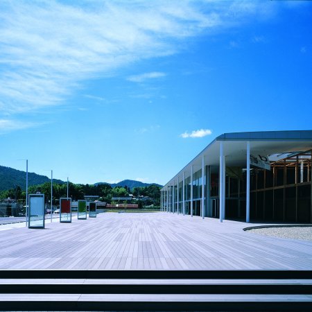 Kaufmännische Gebäude_Terrasse Gewerbliche Nutzung_Einkaufszentrum