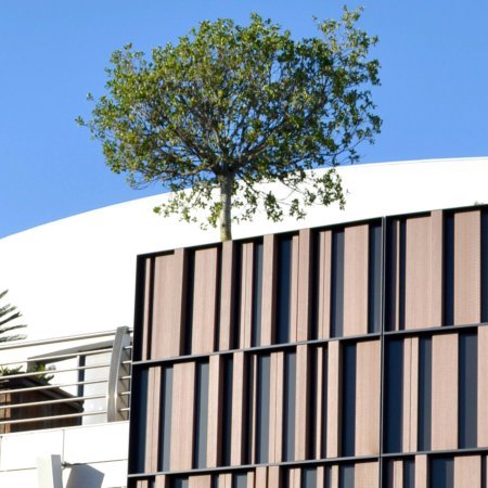 Kaufmännische Gebäude_Vertical Sonnenschutz, jalousien_Einkaufszentrum